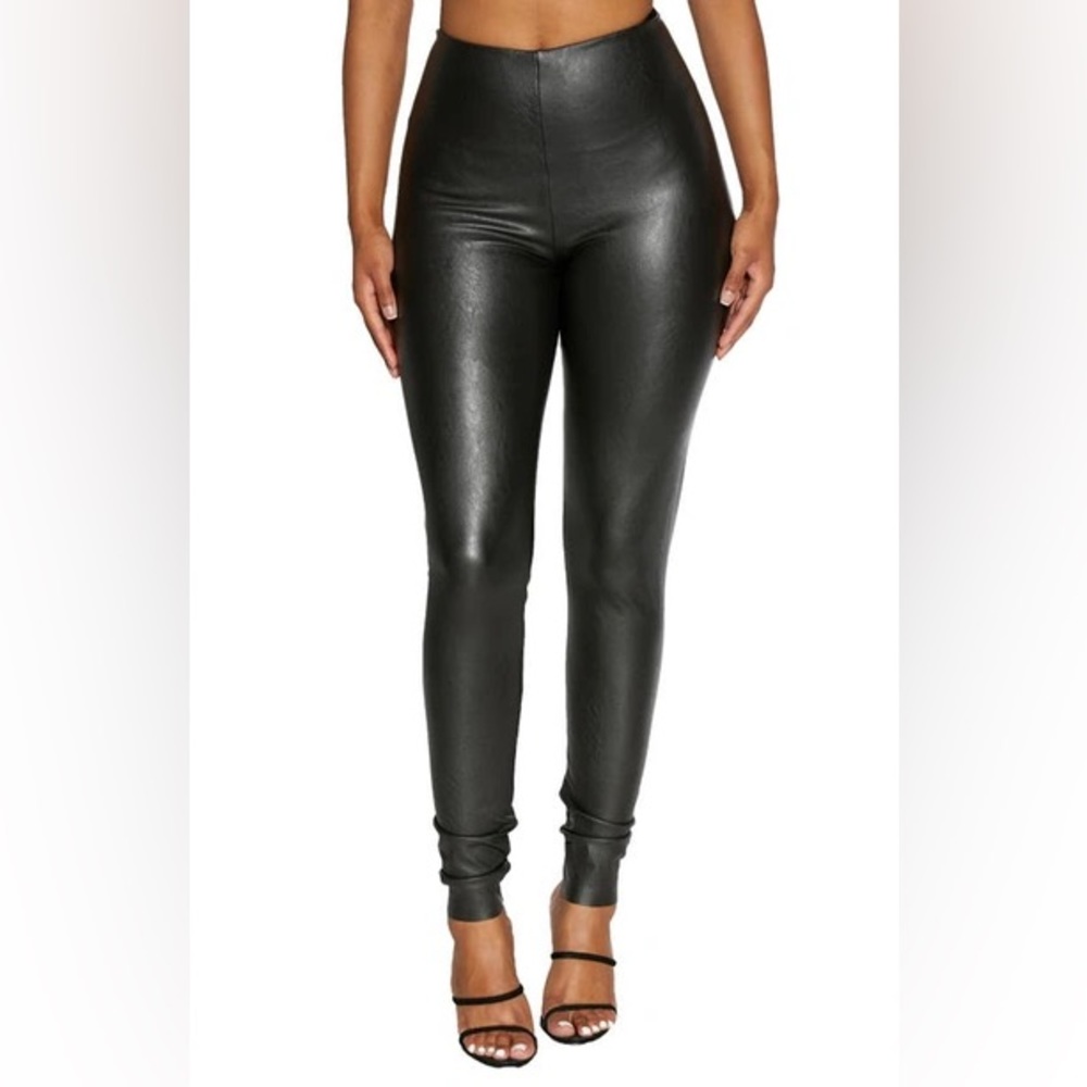 Naked Wardrobe Seamless Faux Leather Leggings